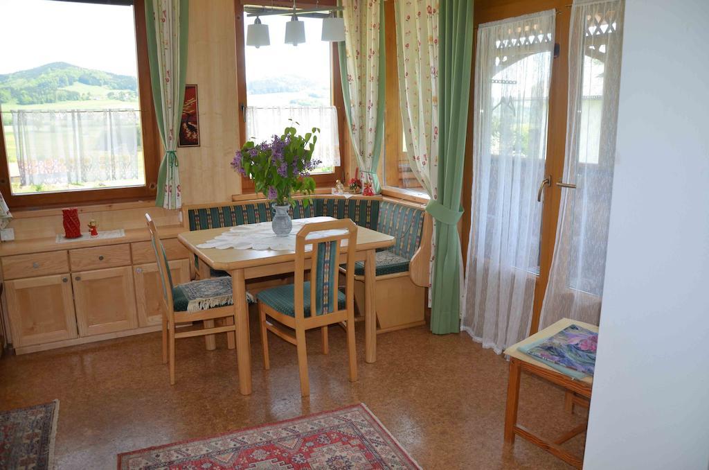 Ferienhaus Mitterbauer Oberhofen am Irrsee Quarto foto